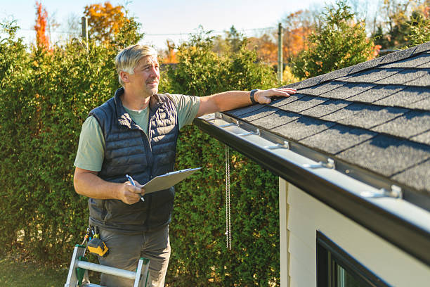 Professional Roofing technician working in Epworth, IA